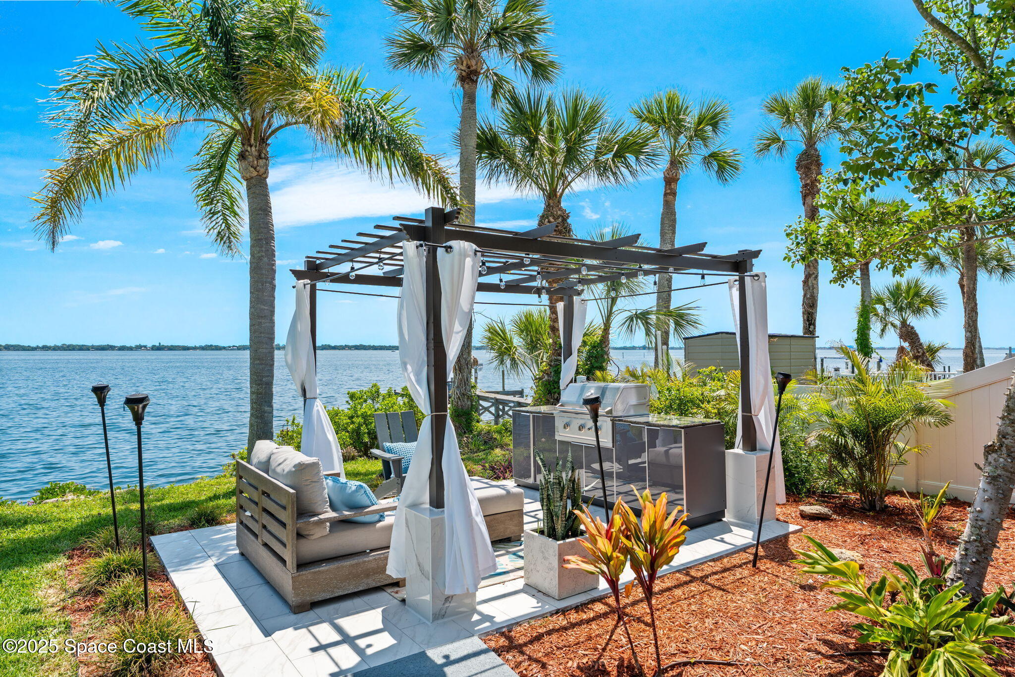 4527 Coquina Ridge Drive Melbourne, FL 32935 - Photo 9 of 102 17-web-or-mls-DSC02979