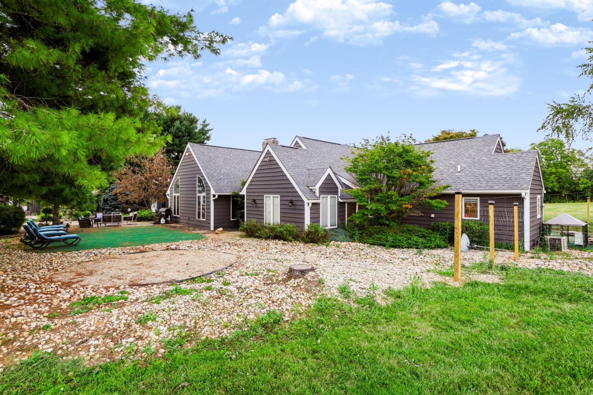 26741 Shoemaker Road Circleville, OH 43113 - Photo 62 of 90 62-web-or-mls-939A0725