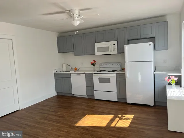 $1,600 | 129 Bellevue Avenue, Penndel, PA 19047