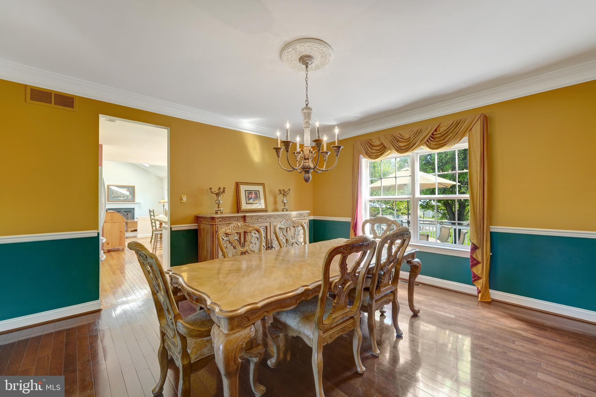 328 Windy Run Road Doylestown, PA 18901 - Photo 17 of 61 Dining Room, Chair Rail, Crown Molding