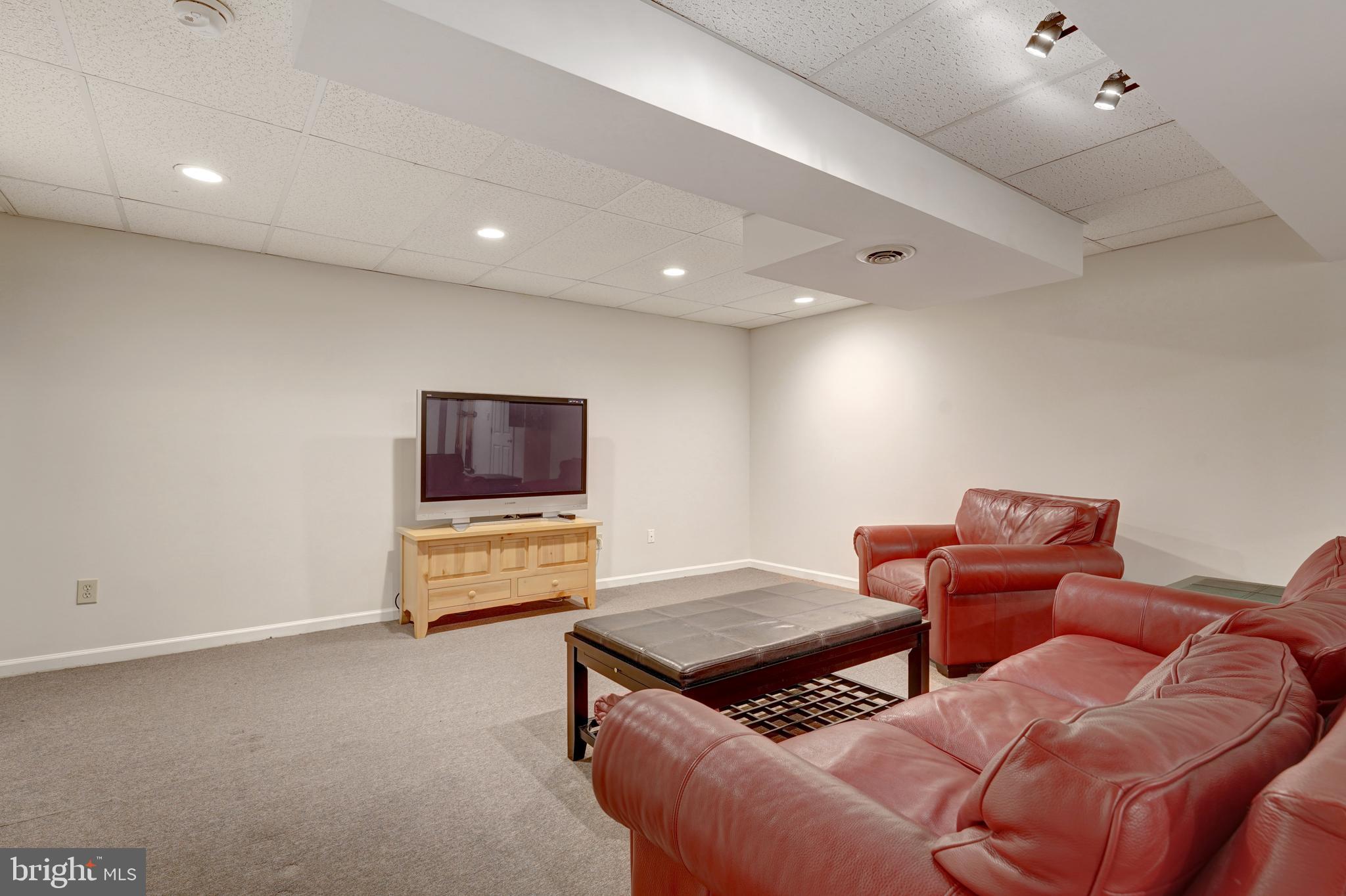 328 Windy Run Road Doylestown, PA 18901 - Photo 38 of 61 Finished basement
