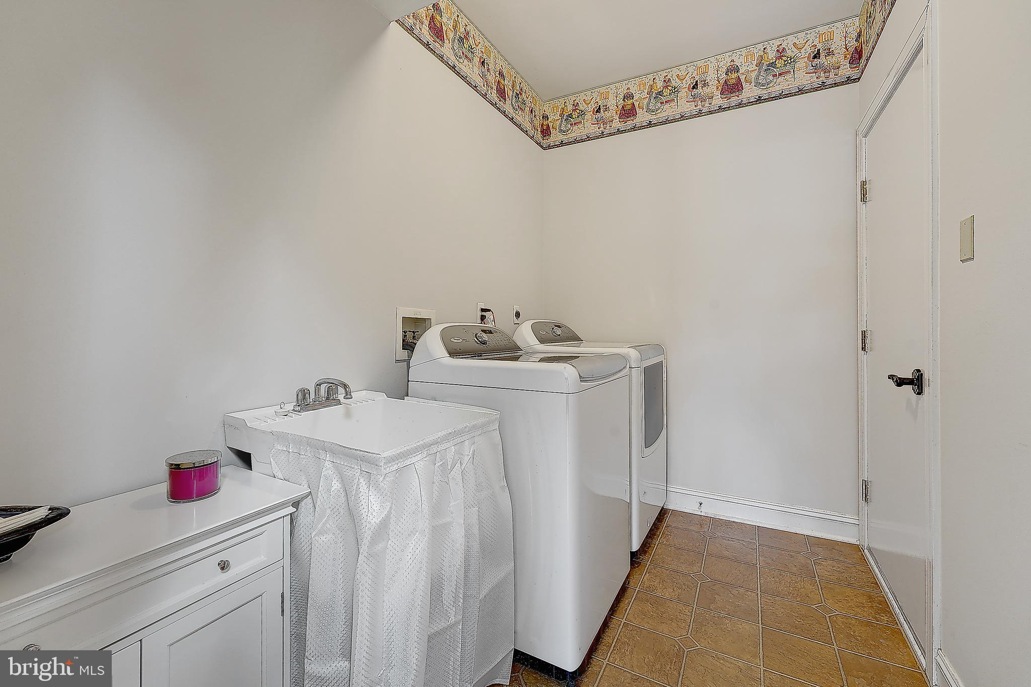 328 Windy Run Road Doylestown, PA 18901 - Photo 42 of 61 Laundry Room