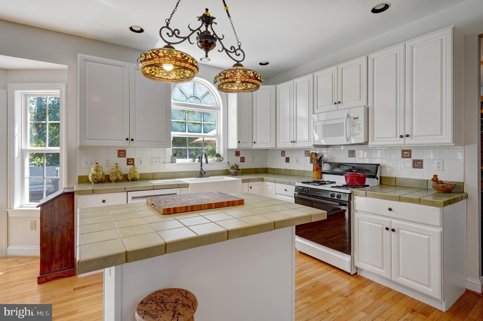 328 Windy Run Road Doylestown, PA 18901 - Photo 6 of 61 Gallery Image 6