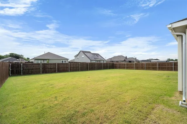$420,000 | 623 Kyle Drive, Tioga, TX 76271