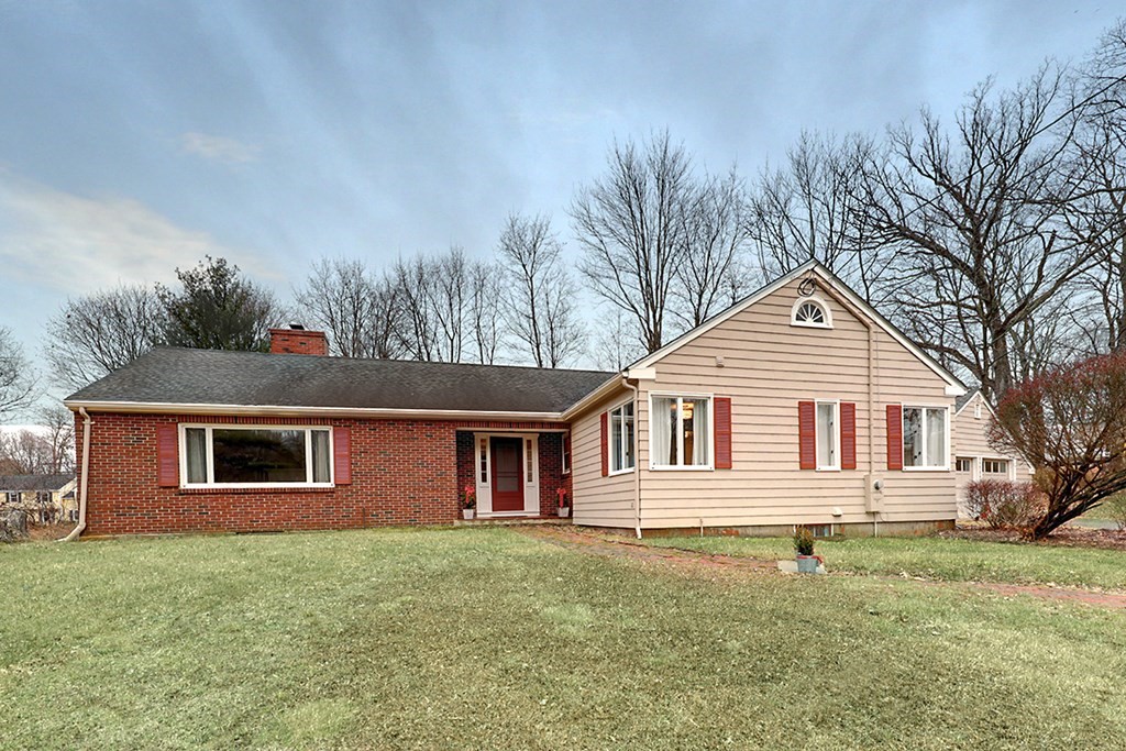 5 Howlett Street Topsfield, MA 01983 - Photo 21 of 24 Gallery Image 21