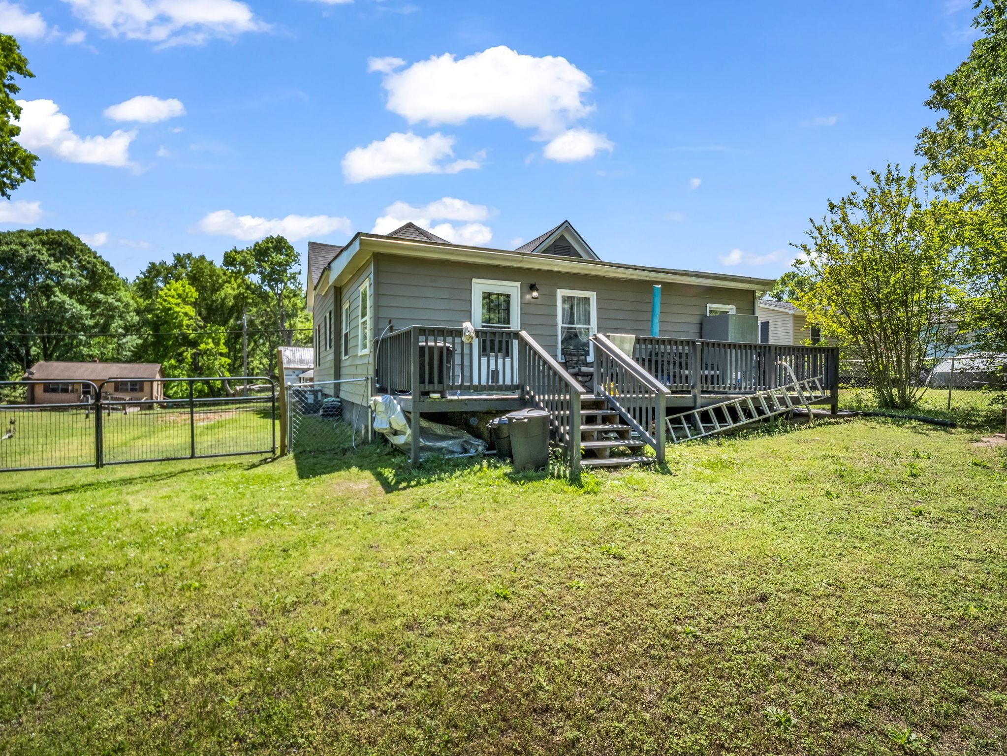 317 Sycamore Street Gaffney, SC 29340 - Photo 25 of 28