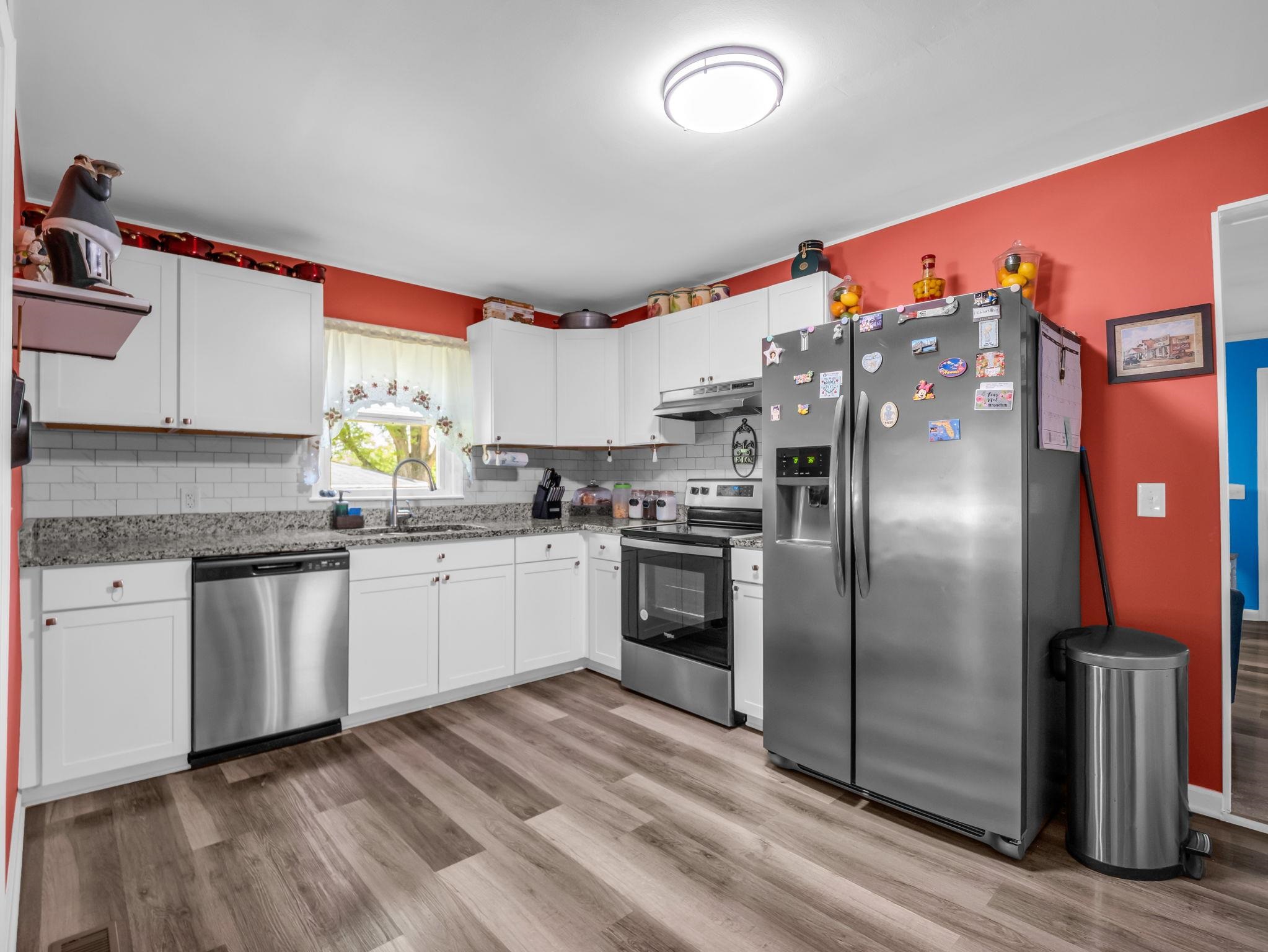 317 Sycamore Street Gaffney, SC 29340 - Photo 4 of 28