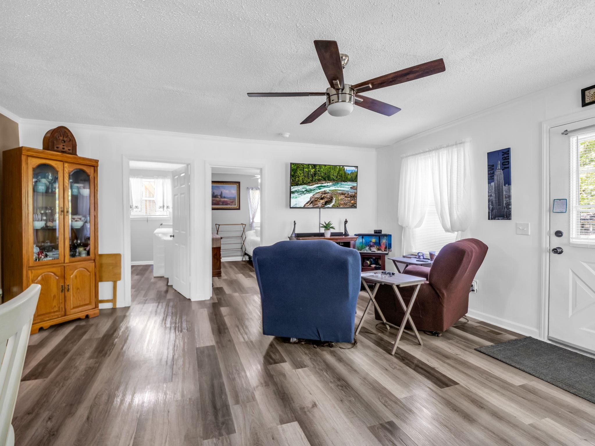 317 Sycamore Street Gaffney, SC 29340 - Photo 9 of 28