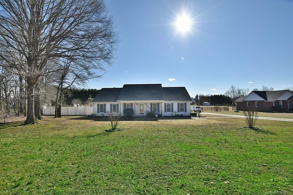 209 Pennigar Road Monroe, NC 28110 - Photo 1 of 34 Gallery Image 1