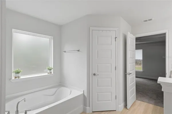 $410,000 | 14351 Carolina Chickadee Road, Weeki Wachee, FL 34614