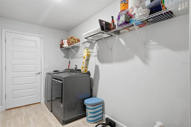 $410,000 | 14351 Carolina Chickadee Road, Weeki Wachee, FL 34614