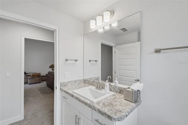 $410,000 | 14351 Carolina Chickadee Road, Weeki Wachee, FL 34614