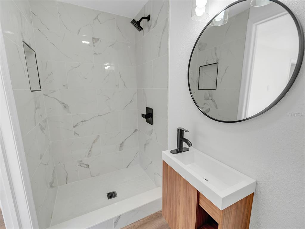 3910 West Robinson Street Orlando, FL 32805 - Photo 4 of 22