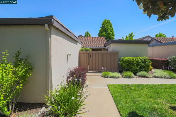 $585,000 | 4 Long Creek Circle, Clayton, CA 94517