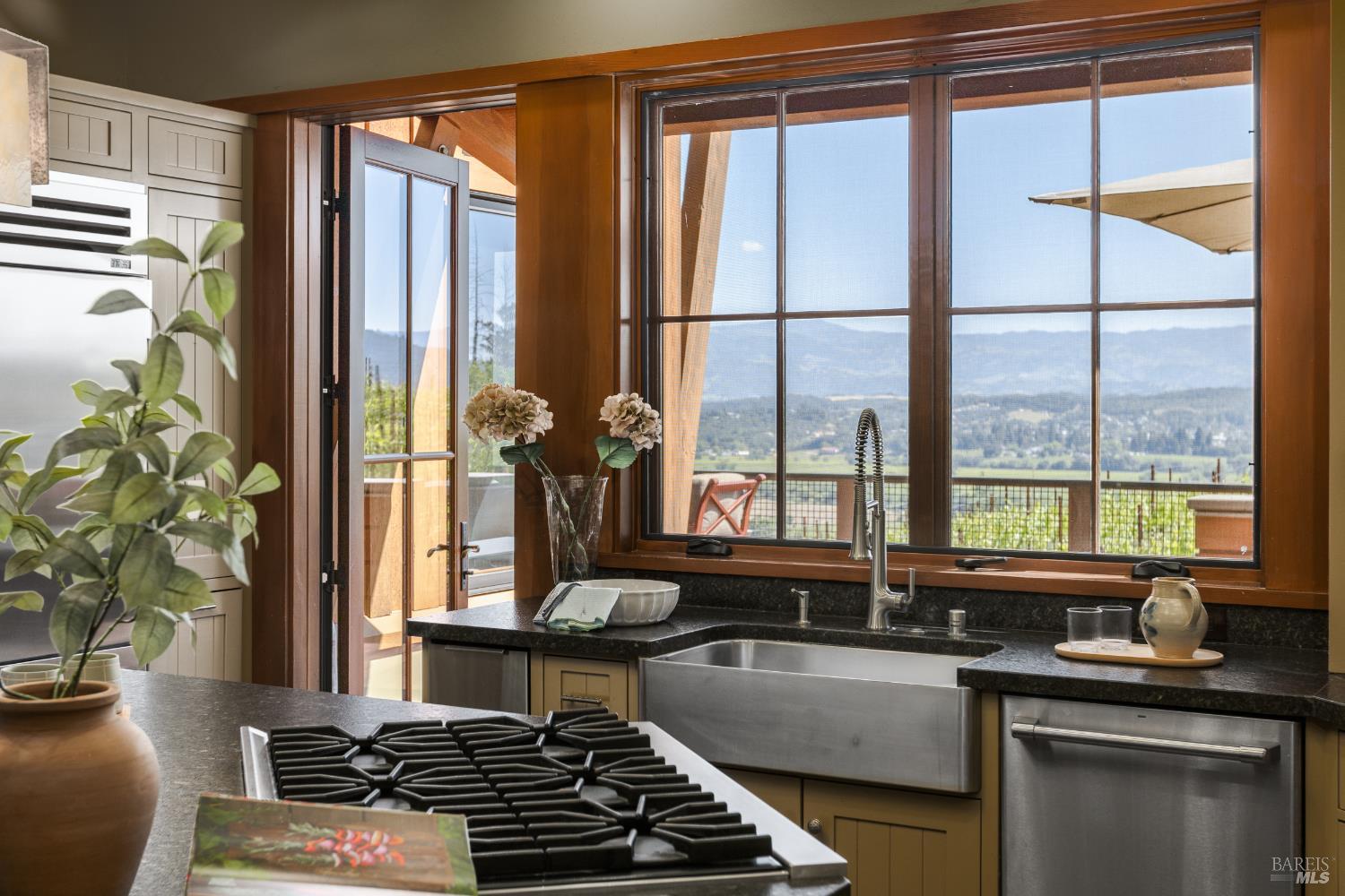 437 West Dry Creek Road Healdsburg, CA 95448 - Photo 23 of 74