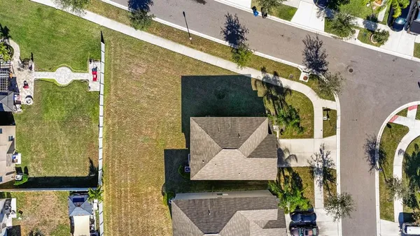 $2,100 | 17201 Beach Buttercup Place, Wimauma, FL 33598