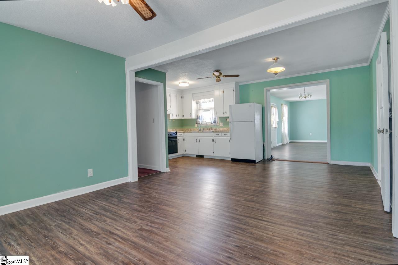 6365 Indian Mound Road Waterloo, SC 29384 - Photo 5 of 26