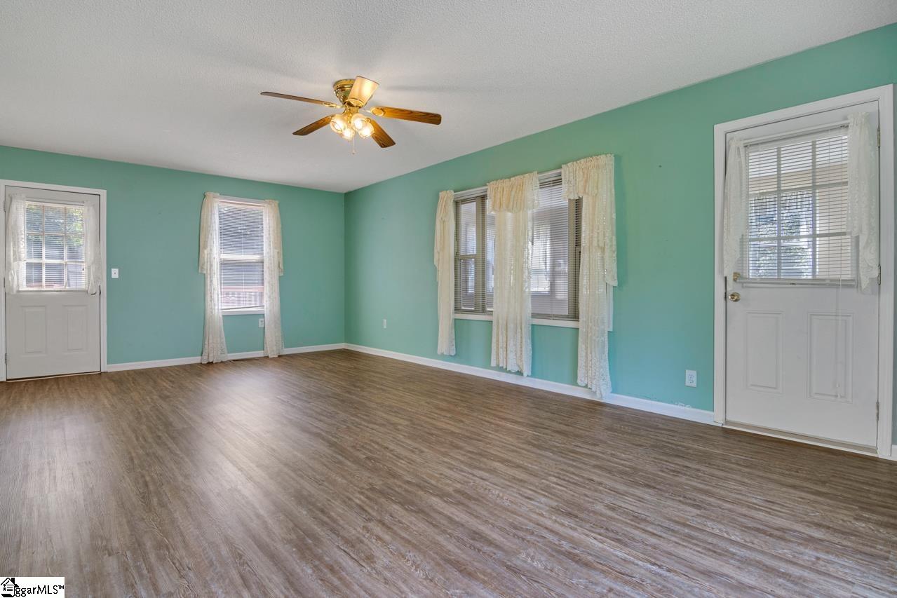 6365 Indian Mound Road Waterloo, SC 29384 - Photo 10 of 26