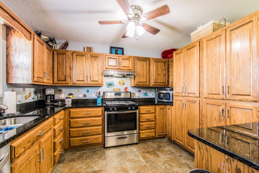 6858 Edmonton Road Glasgow, KY 42141 - Photo 19 of 43 Gallery Image 19