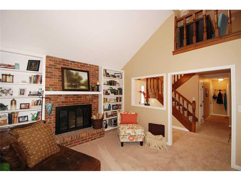 12455 Charing Cross Road Carmel, IN 46033 - Photo 4 of 24 Gallery Image 4