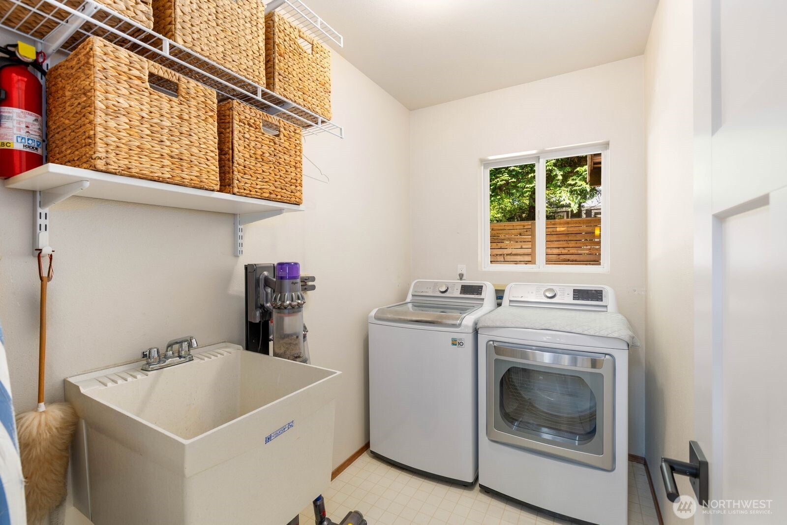 10920 Northeast 189th Street Bothell, WA 98011 - Photo 30 of 40 Gallery Image 30