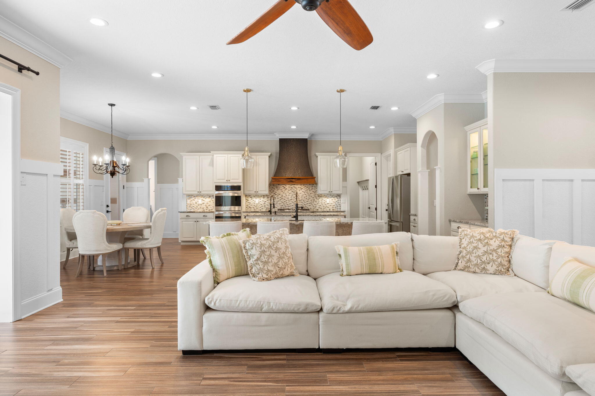 85 Garnet Place Destin, FL 32541 - Photo 11 of 50 a living room with furniture and kitchen view