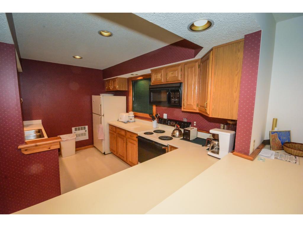 48 C Greenspring Road, Unit C Dover, VT 05356 - Photo 5 of 20 Gallery Image 5