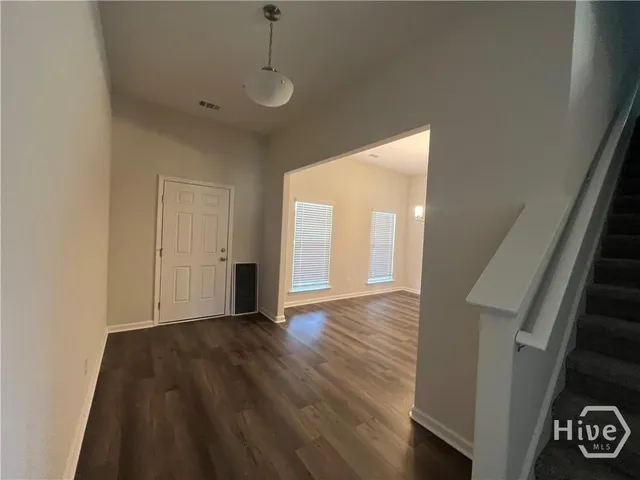 $3,000 | 105 Keats Grove, Savannah, GA 31401