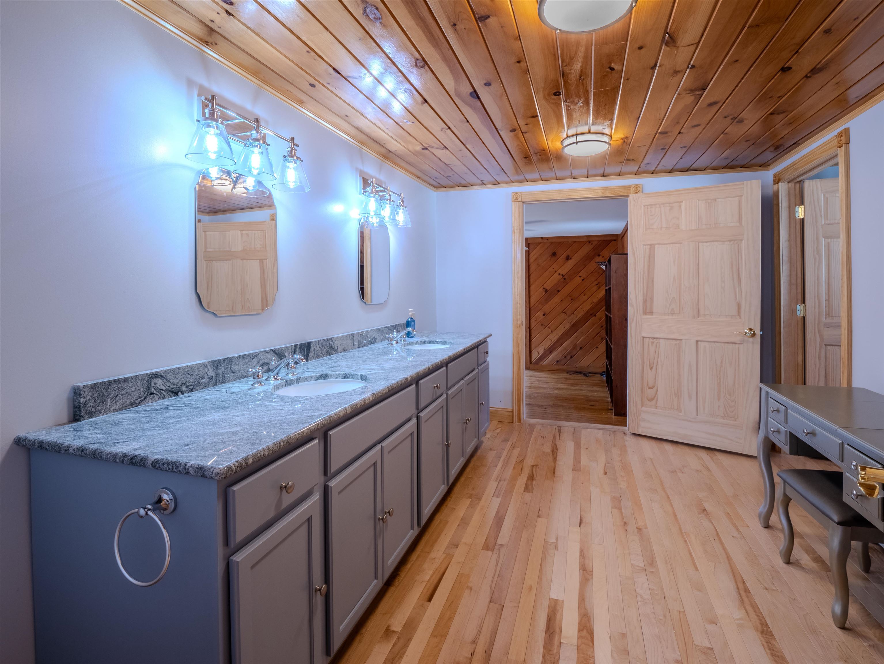 21 Lake Road Poultney, VT 05764 - Photo 23 of 45 Gallery Image 23