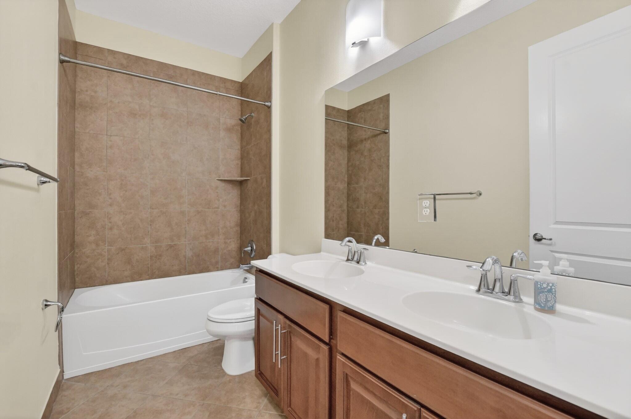 1440 Northwest 48th Drive Boca Raton, FL 33431 - Photo 32 of 51 42 1440 GstBa 7091