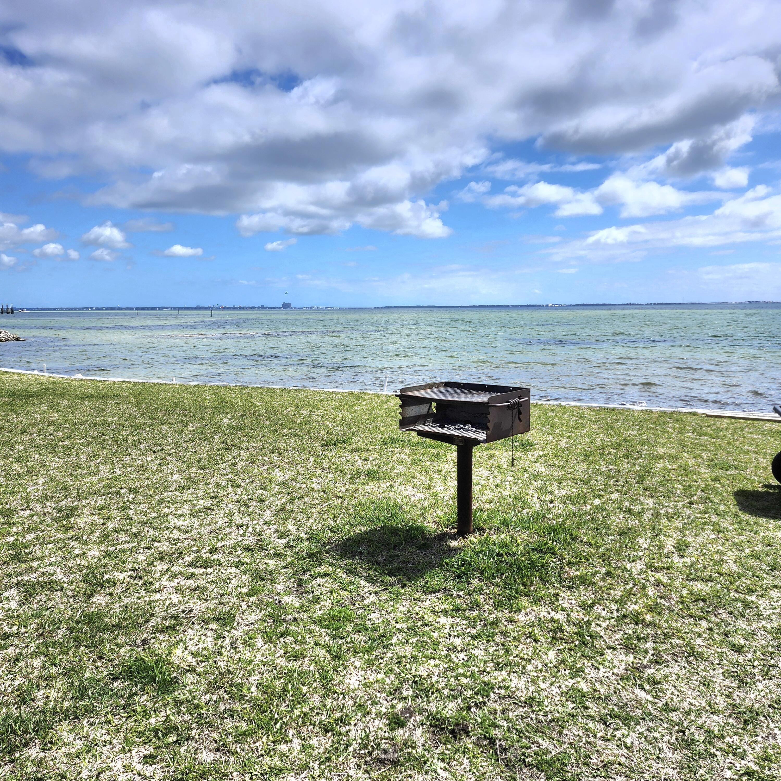 101 Old Ferry Road, Unit 8D Shalimar, FL 32579 - Photo 13 of 21 1000028554