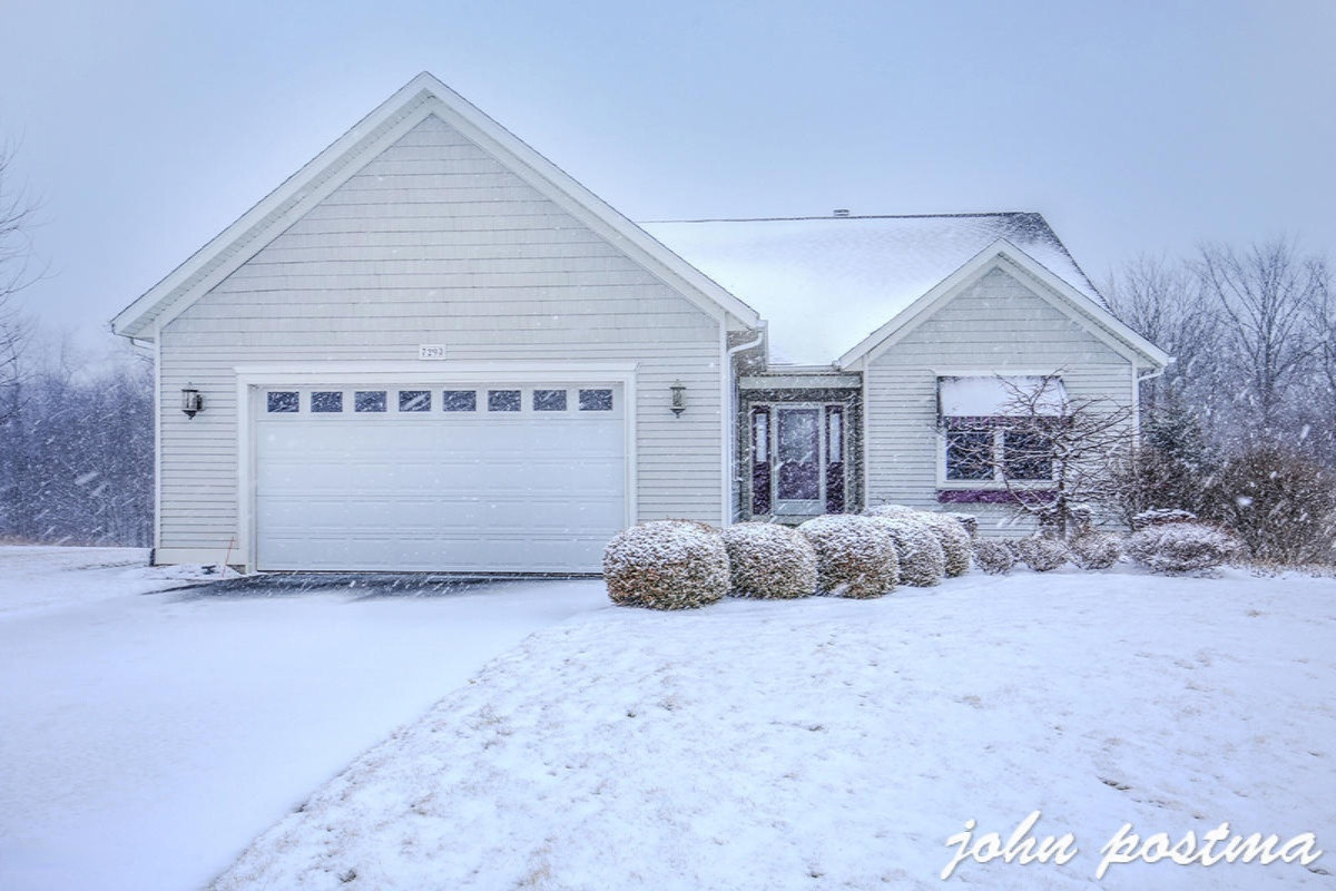 7290 Rivendell Farms Road Lowell, MI 49331 - Photo 1 of 31 IMG_3124