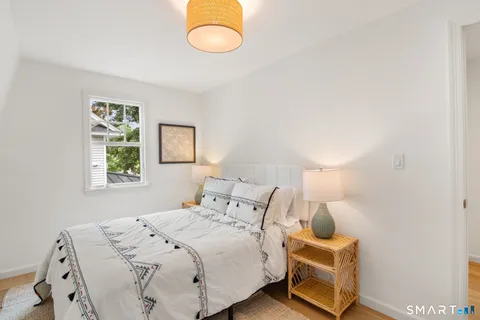 $1,475,000 | 7 Raymond Heights, Darien, CT 06820