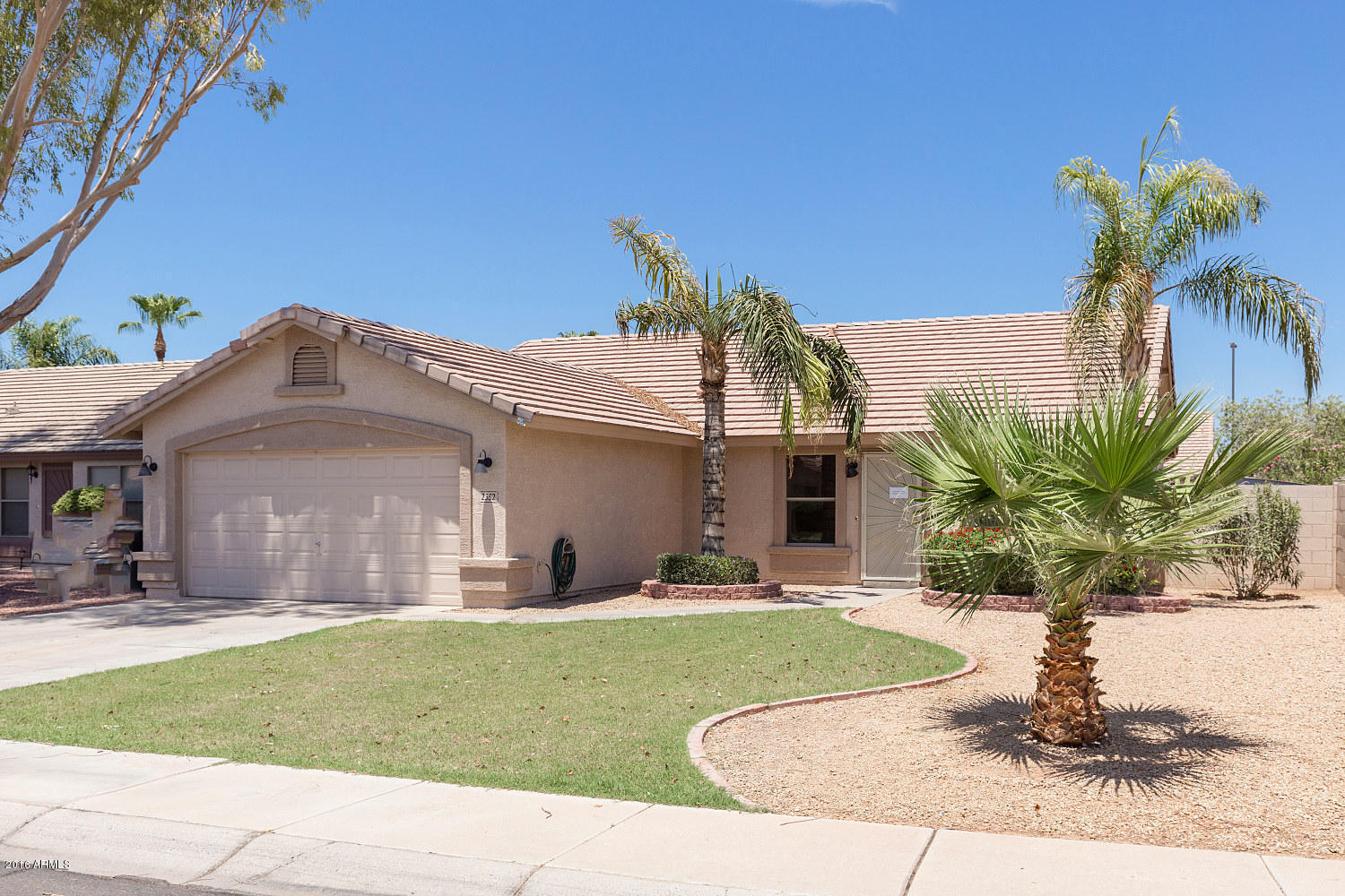 2352 East Smoke Tree Road Gilbert, AZ 85296 - Photo 1 of 37 HRM-86_web
