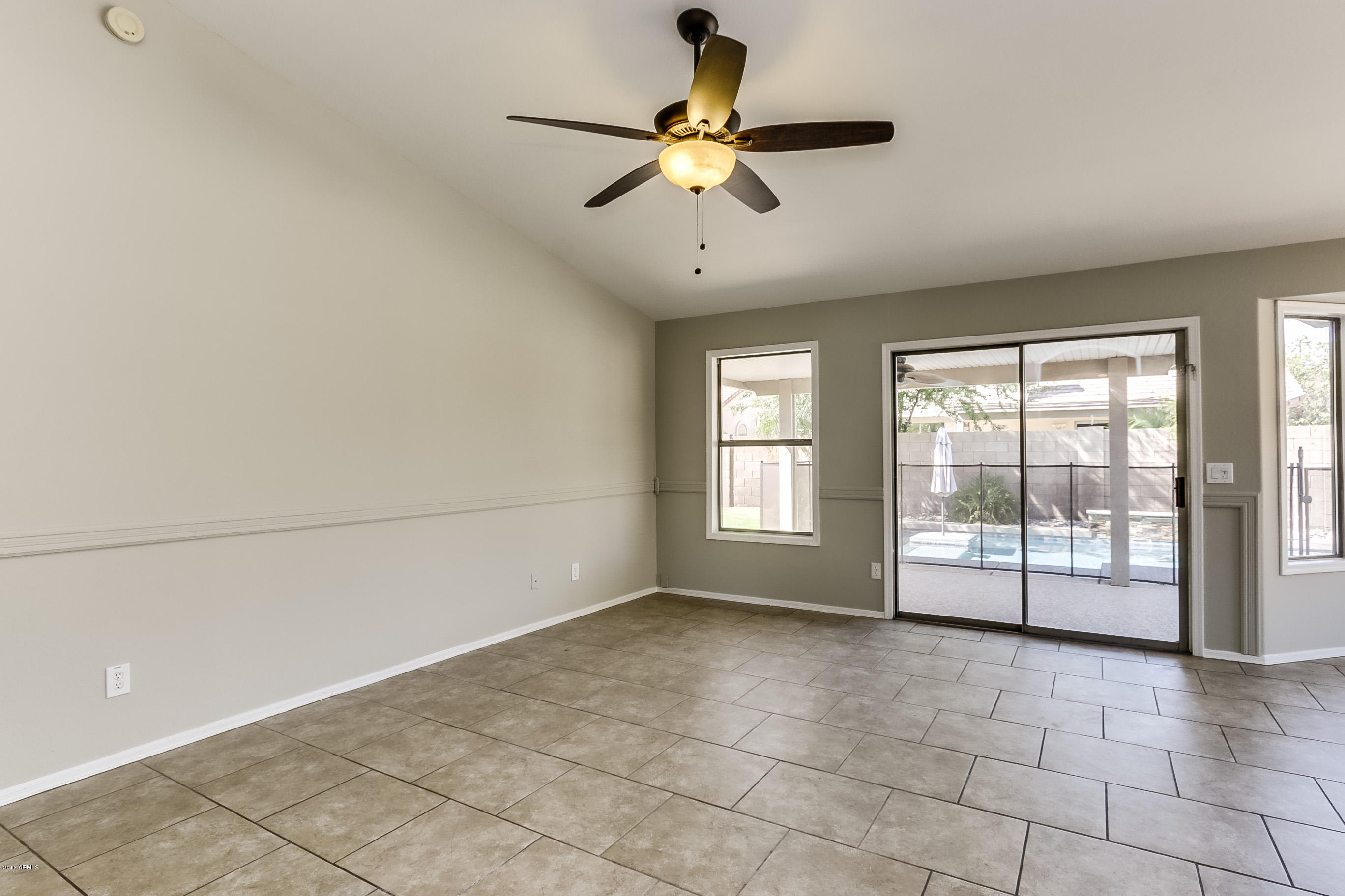 2352 East Smoke Tree Road Gilbert, AZ 85296 - Photo 13 of 37 SmokeTree - 018