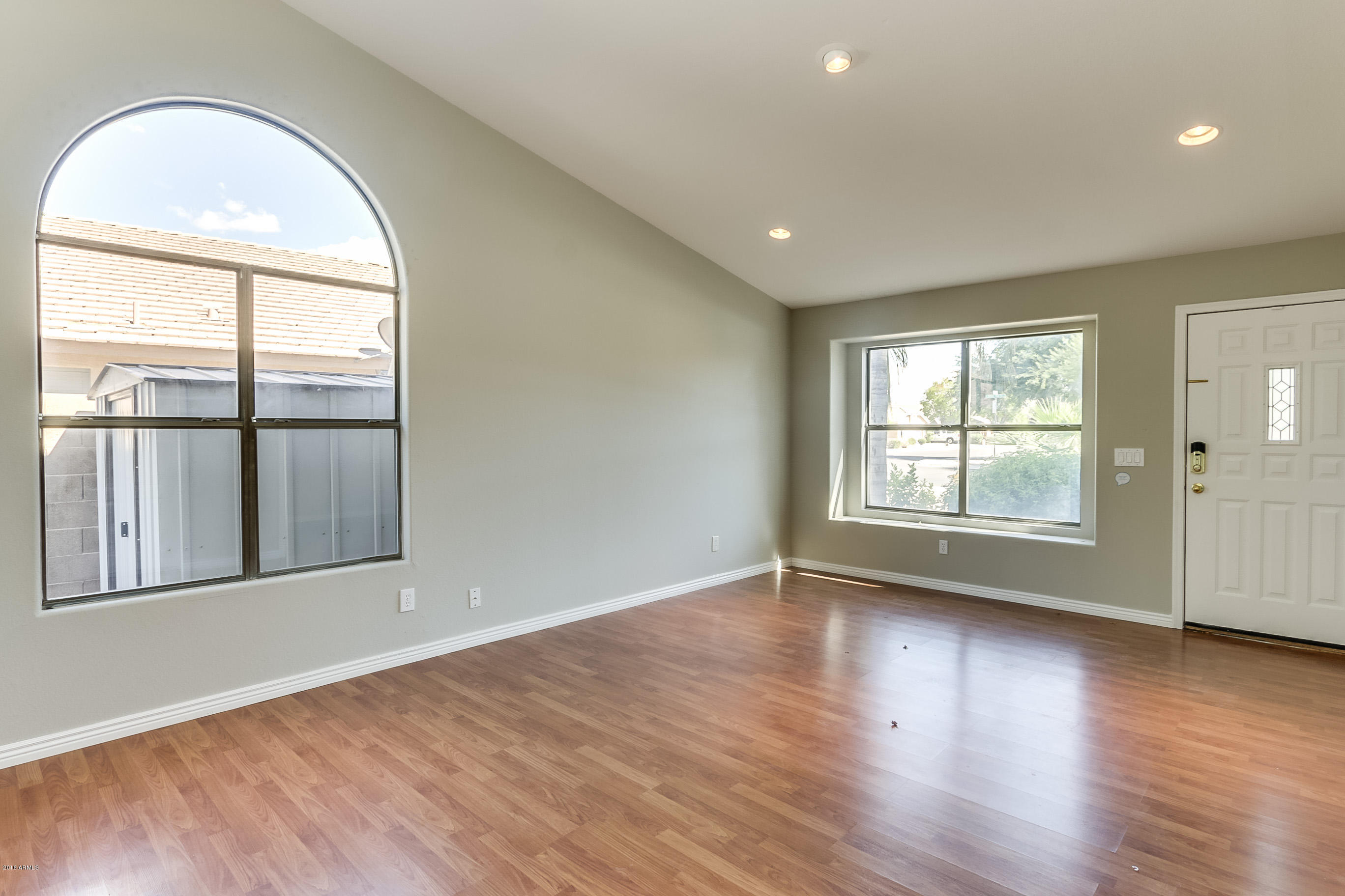 2352 East Smoke Tree Road Gilbert, AZ 85296 - Photo 14 of 37 SmokeTree - 019