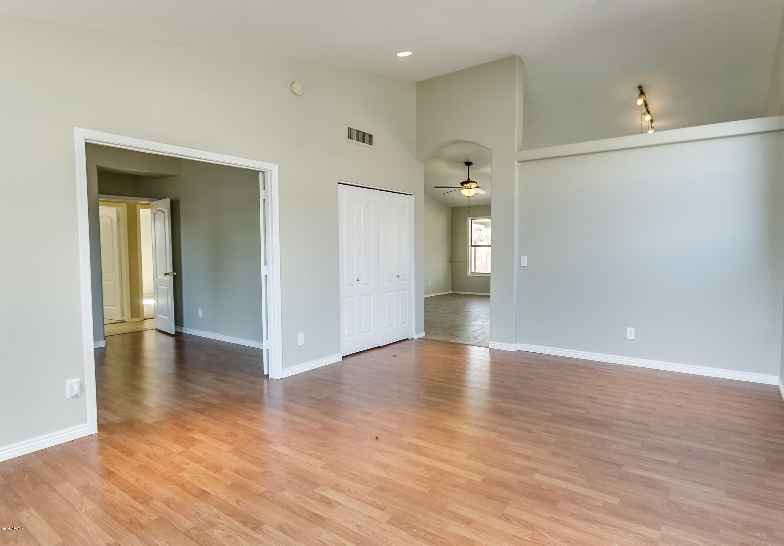 2352 East Smoke Tree Road Gilbert, AZ 85296 - Photo 16 of 37 SmokeTree - 021