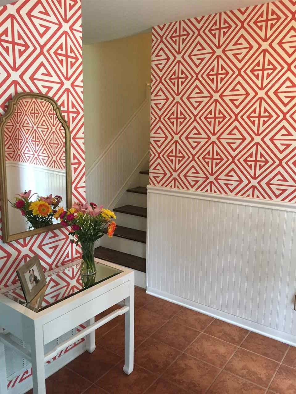 5321 Montclair Drive Raleigh, NC 27609 - Photo 3 of 15 Entry Foyer