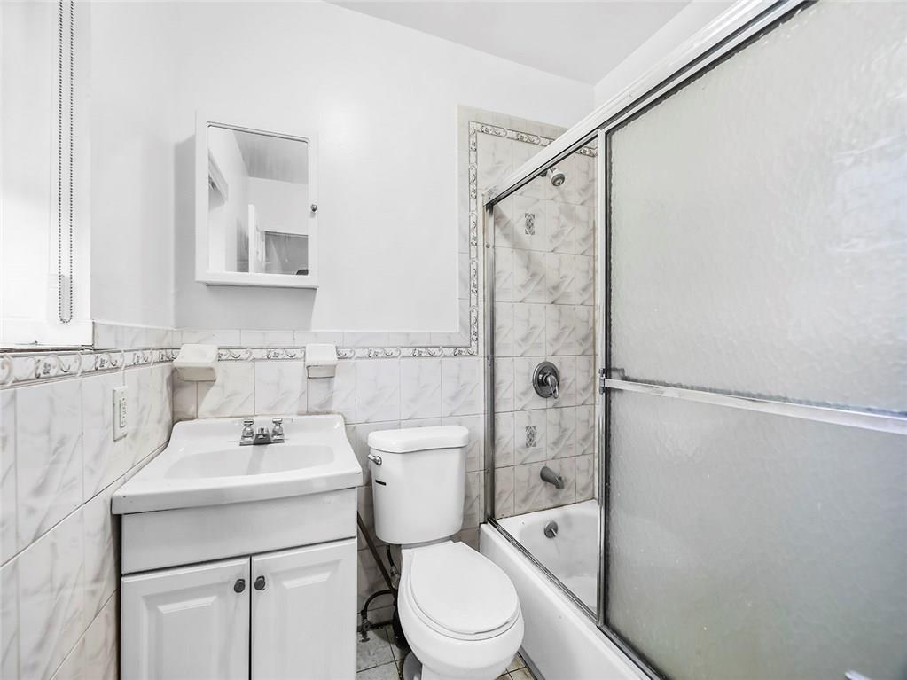 2 Radde Place Brooklyn, NY 11233 - Photo 12 of 33