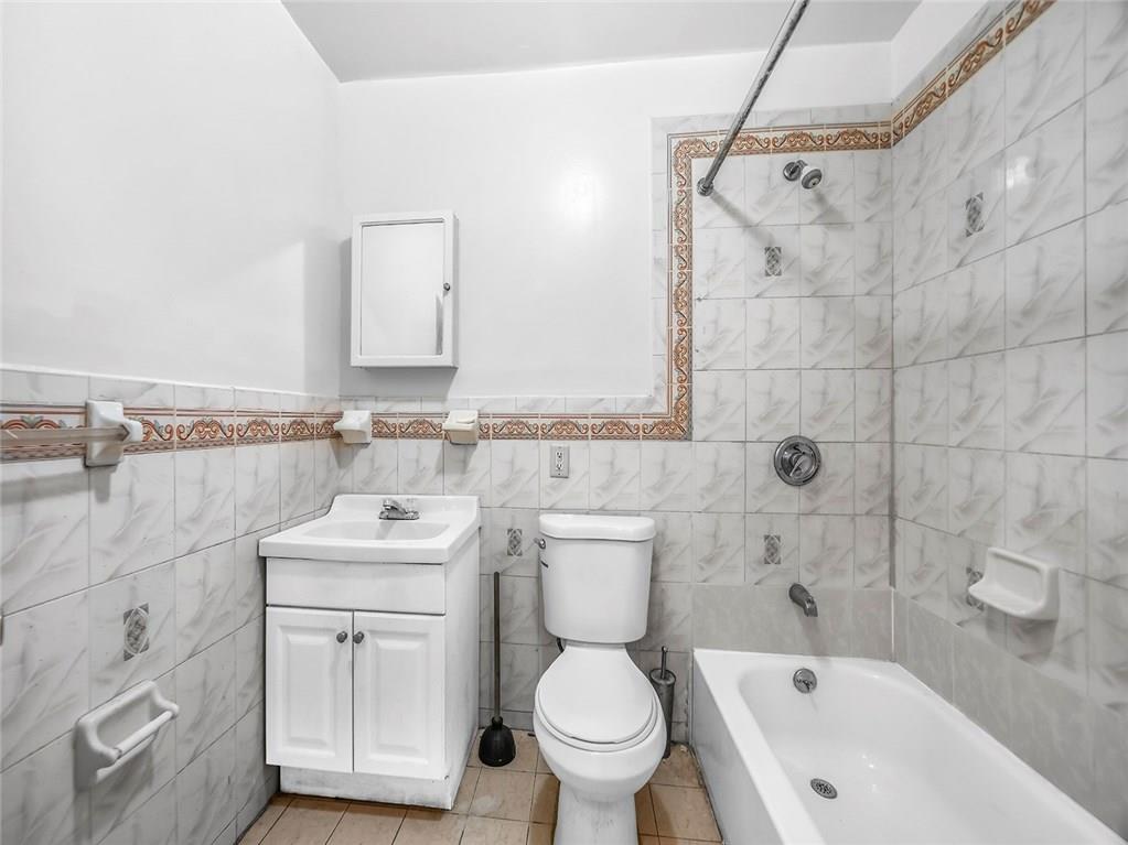 2 Radde Place Brooklyn, NY 11233 - Photo 14 of 33