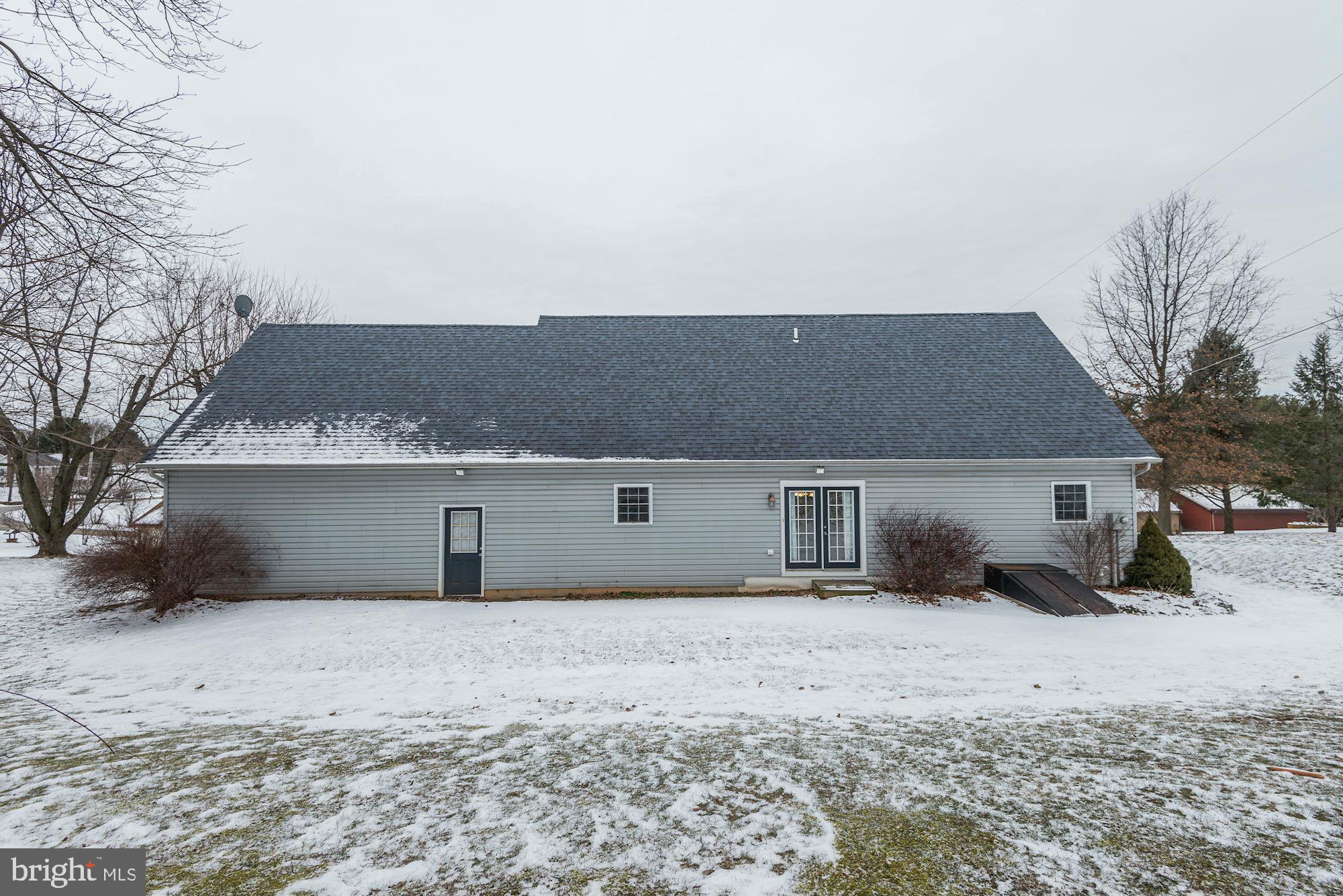 2848 Pleasant Hill Road Hanover, PA 17331 - Photo 28 of 29 Exterior (Rear)