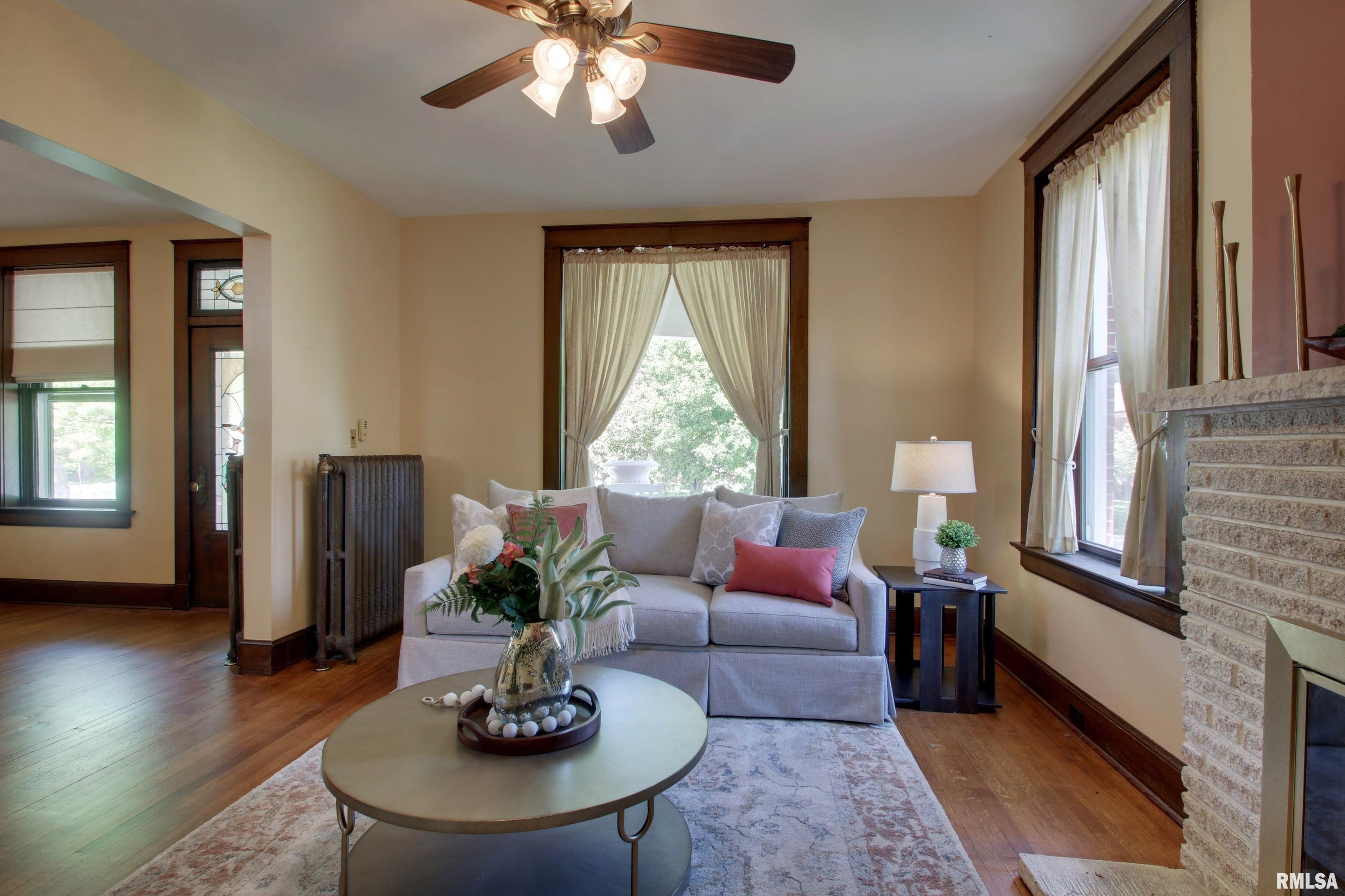 1512 Spring Street Quincy, IL 62301 - Photo 10 of 32 Gallery Image 10