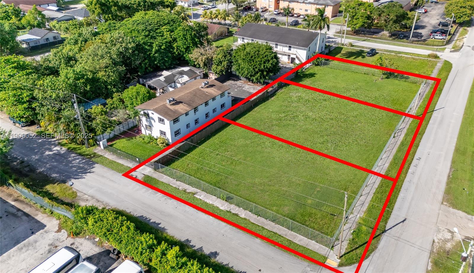 520 Southwest Krome Terrace Homestead, FL 33030 - Photo 2 of 17