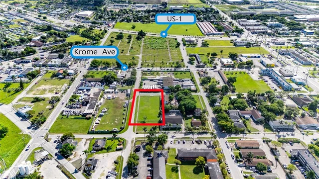 a view of an empty room and closet area