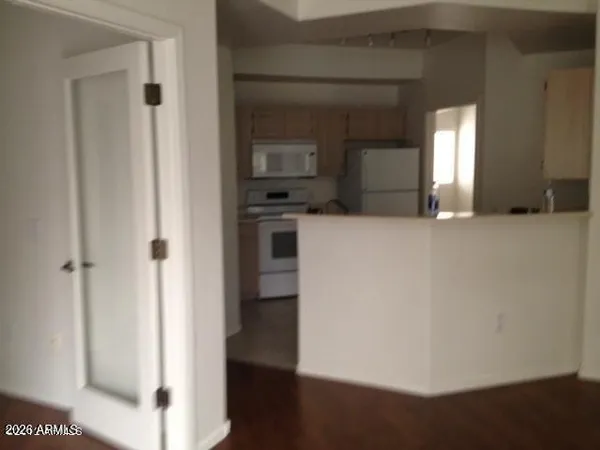 $240,000 | 600 West Grove Parkway, Unit 2061, Tempe, AZ 85283