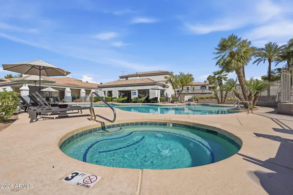$240,000 | 600 West Grove Parkway, Unit 2061, Tempe, AZ 85283