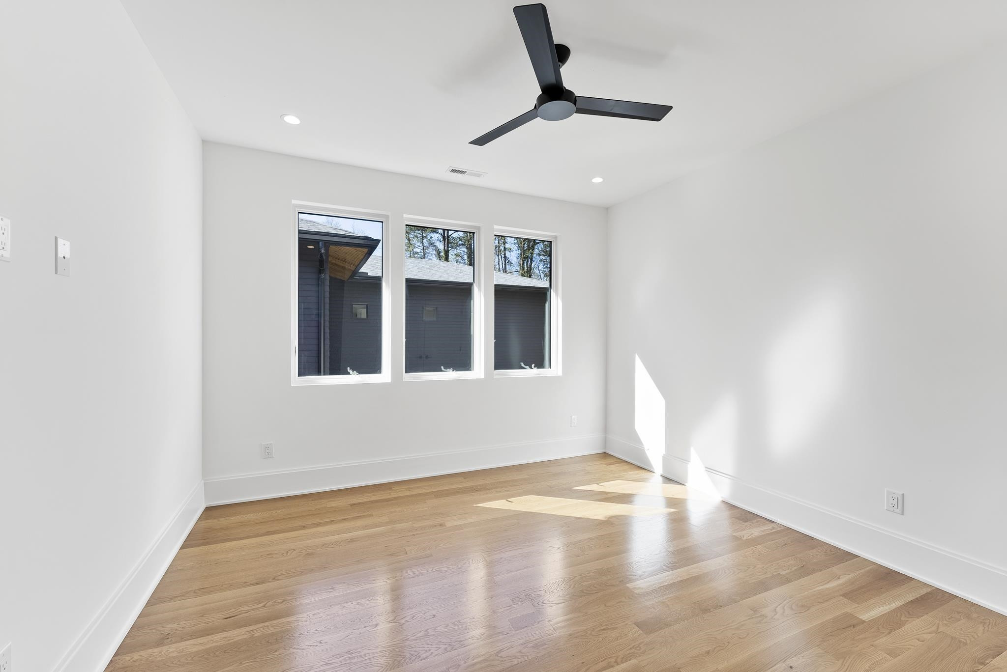 1621 Nottingham Road Raleigh, NC 27607 - Photo 25 of 49 Photo 25
