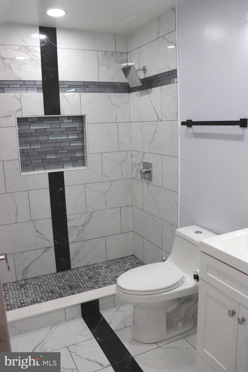 210 Potomac Ridge Drive Fort Washington, MD 20744 - Photo 38 of 41