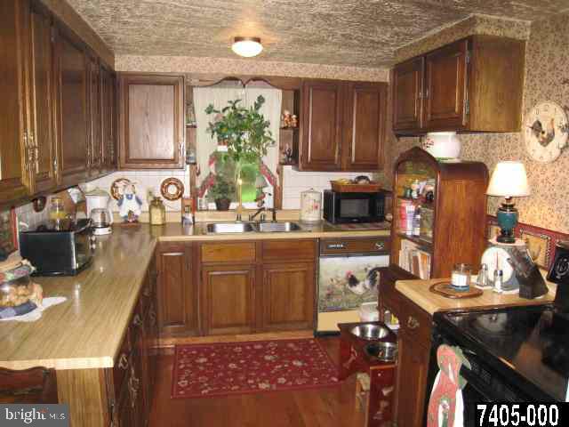 125 Reed Road Airville, PA 17302 - Photo 5 of 23 Gallery Image 5