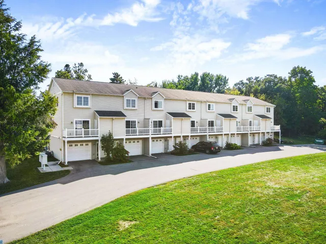 $282,500 | 2272 North Rusk, Madison, WI 53713